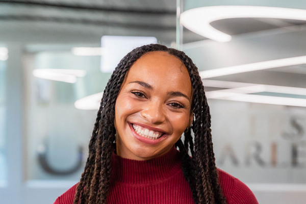 Avashia Honors Fellow